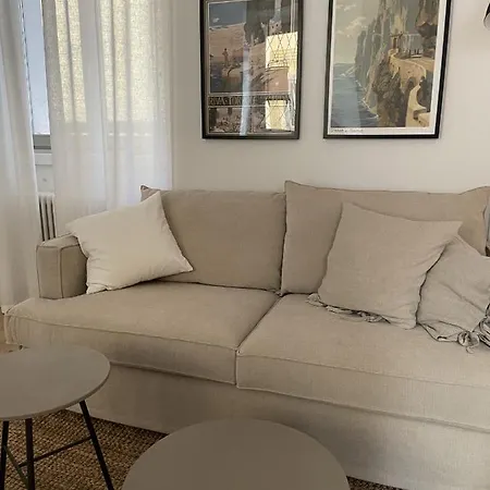 Studio Old Town Apartment