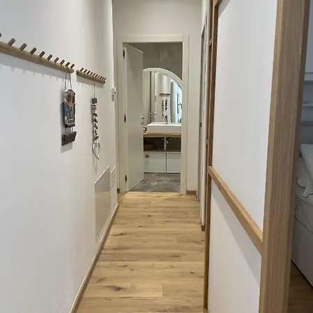 Studio Old Town Apartment *